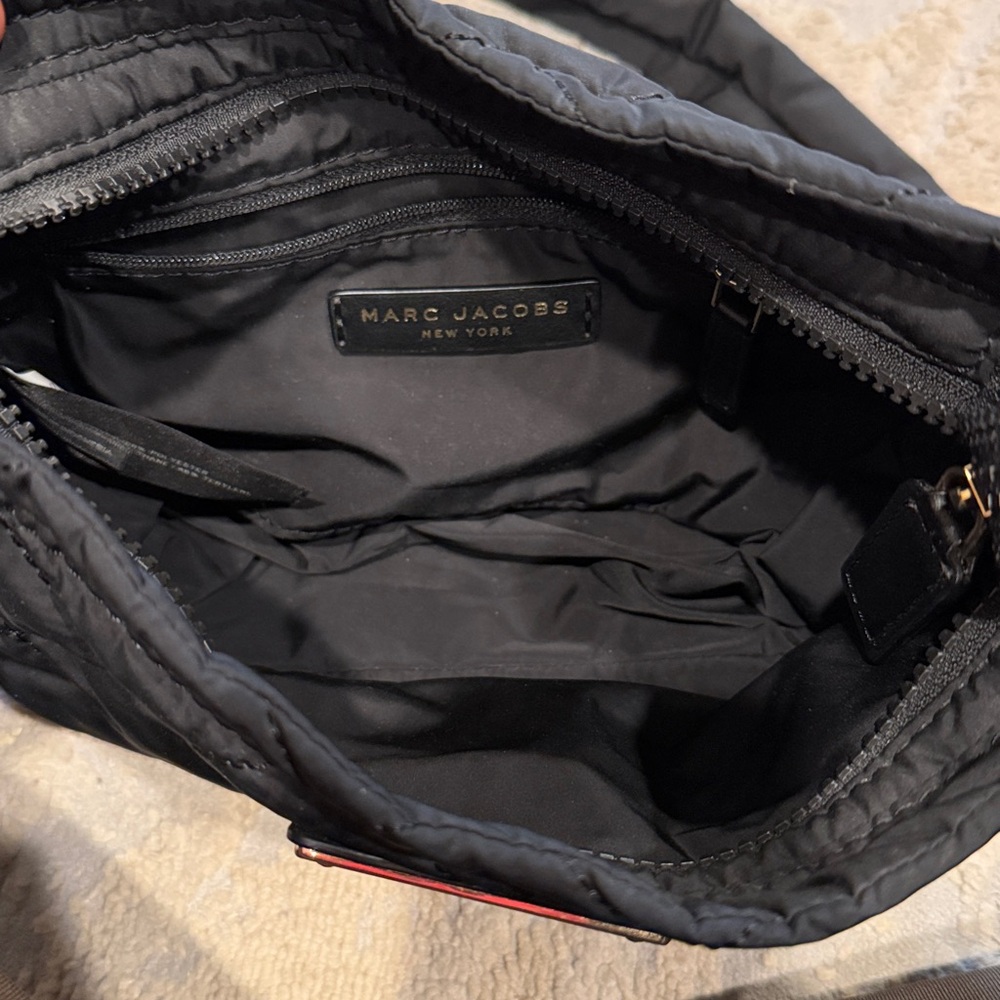 Marc Jacobs Soft, Black Quilted Crossbody Women’s Handbag by  Luxury Designer - Picture 6 of 10
